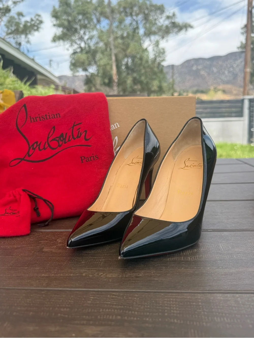 Christian Louboutin Pigalle 100 Black Patent Leather Pumps – Size 35.5